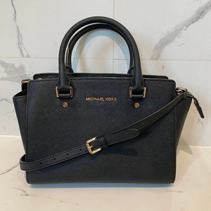 Michael Kors Selma Medium Leather Bag